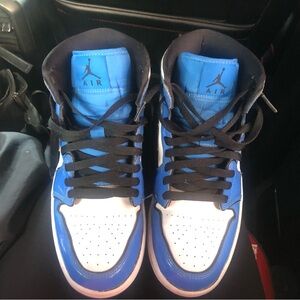 Jordan Sneakers Blue and White